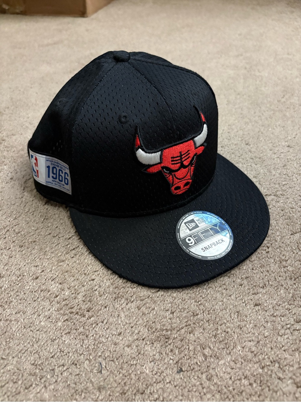 New Era 9FIFTY Chicago Bulls Snapback Hat Black Perforated Mesh 1966 Side Patch